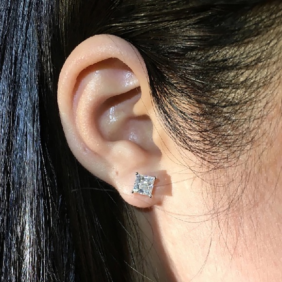 Princess Square Cut VVS1 Simulated Lab Diamond Sterling Silver Earrings Studs - Picture 13 of 16